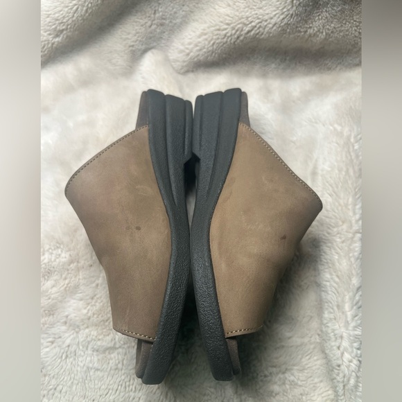 Mephisto leather slide sandals size 36 or 5-5.5 - Picture 2 of 4